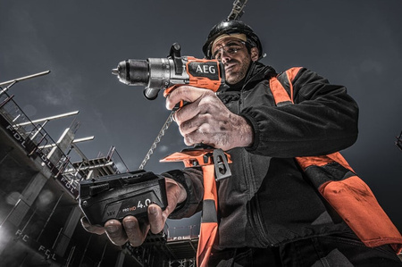 Wiertarko-wkrętarka 110Nm+2x4.0Ah+Ład. zestaw BSB18C3BL-402C AEG | CIS Sklep