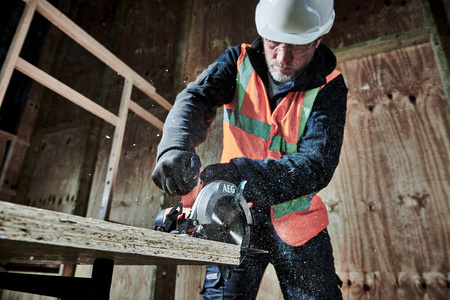 Pilarka tarczowa akumulatorowa 18V BKS18C2-0 AEG | CIS Sklep